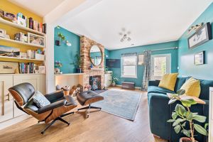 Reception room- click for photo gallery